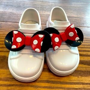 Minnie Mouse size 7 Mini Melissa
